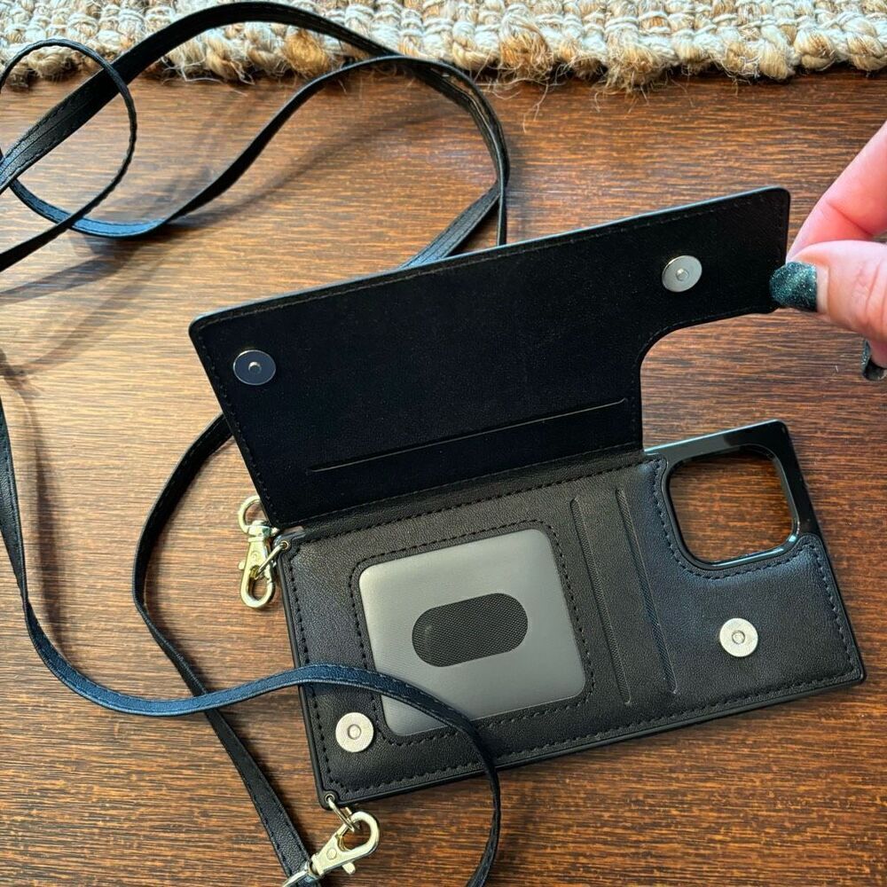 iPhone 12 Pro Wallet Case - Picture 3 of 4